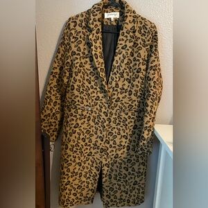 Kendall & Kylie leopard print coat